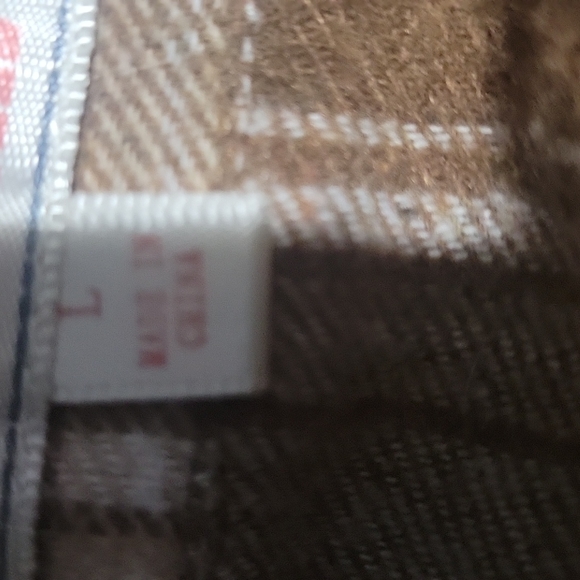 large Brown flannel - Picture 3 of 4